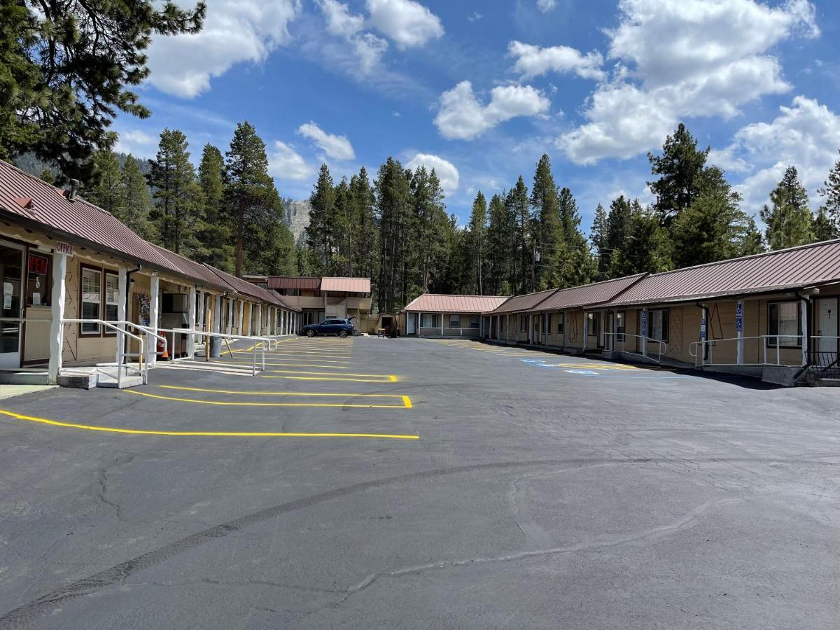 Pinewood Inn Саус Лэйк Тахо Экстерьер фото